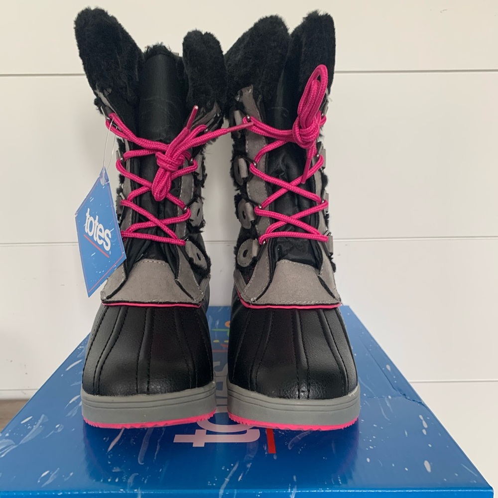 Girls snow boots